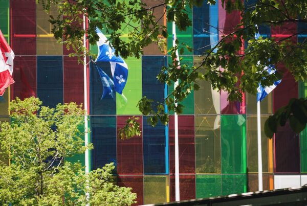 Drapeau du Canada et du Quebec