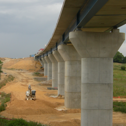 Sur la LGV Bretagne-Pays de la Loire, les équipes ont assuré les missions d’Assistance Foncière et de Topographie.