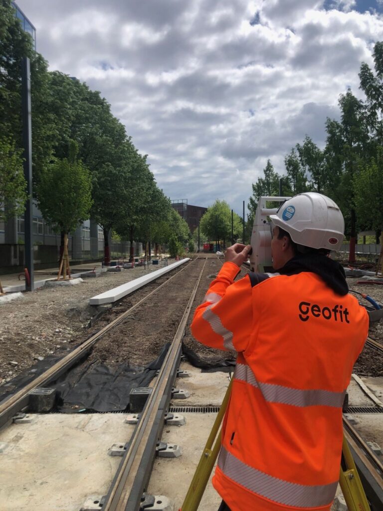 references-tram_t10_lyon Dans le projet du Tram T10 à Lyon, GEOFIT intervient en délégation de compétences pour l'entreprise EUROVIA.