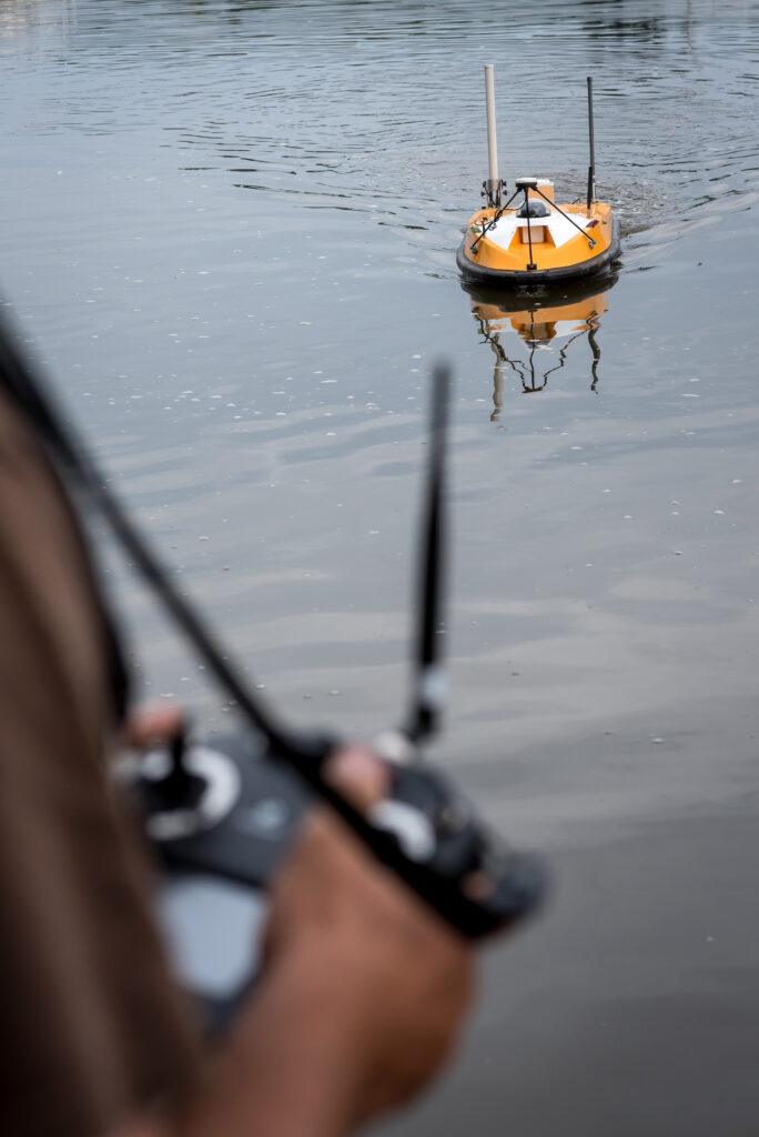 Drone bathymétrie GEOFIT Utilisation du drone par l'équipe bathymétrie