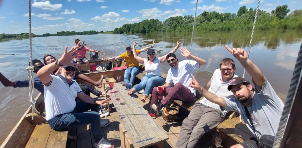 Blois-semaine-QVT-apero-bateau-su