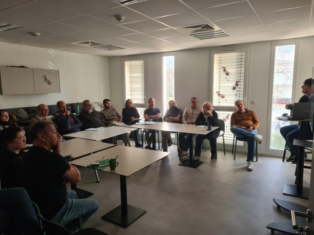 FORMATION GEOMAPS IDD GEOFIT Montpellier Formation GEOMAPS des équipes du Pôle Ingénierie de la Donnée de GEOFIT