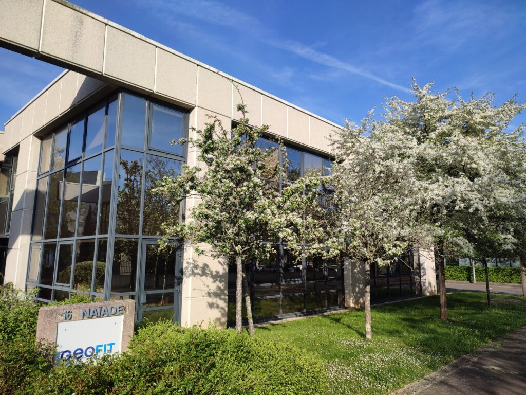 Locaux de GEOFIT Guyancourt Locaux extérieurs de GEOFIT Guyancourt