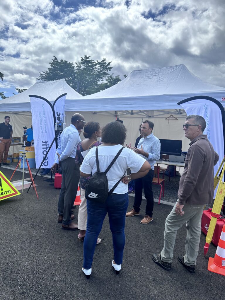 GEOFIT La Réunion Présence de GEOFIT La Réunion sur un salon de topographie