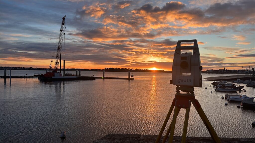 Topographie GEOFIT Nantes Présence de GEOFIT à Larmor Plage pour un suivi topographique